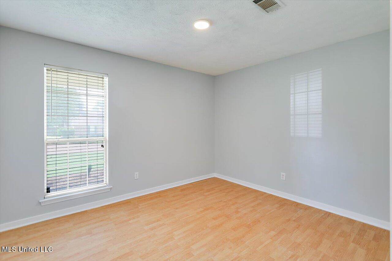 143 Glenwood Drive, Madison, MS 39110