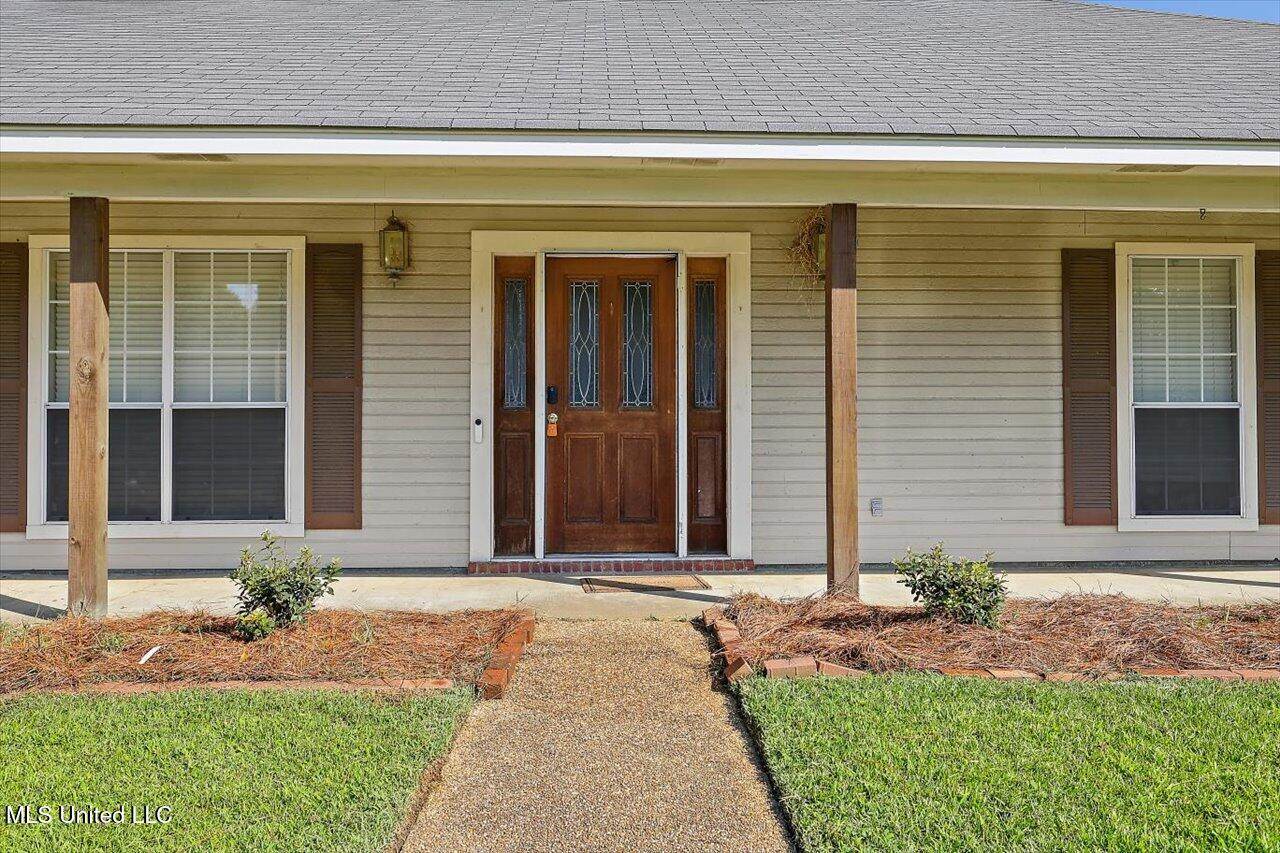 143 Glenwood Drive, Madison, MS 39110