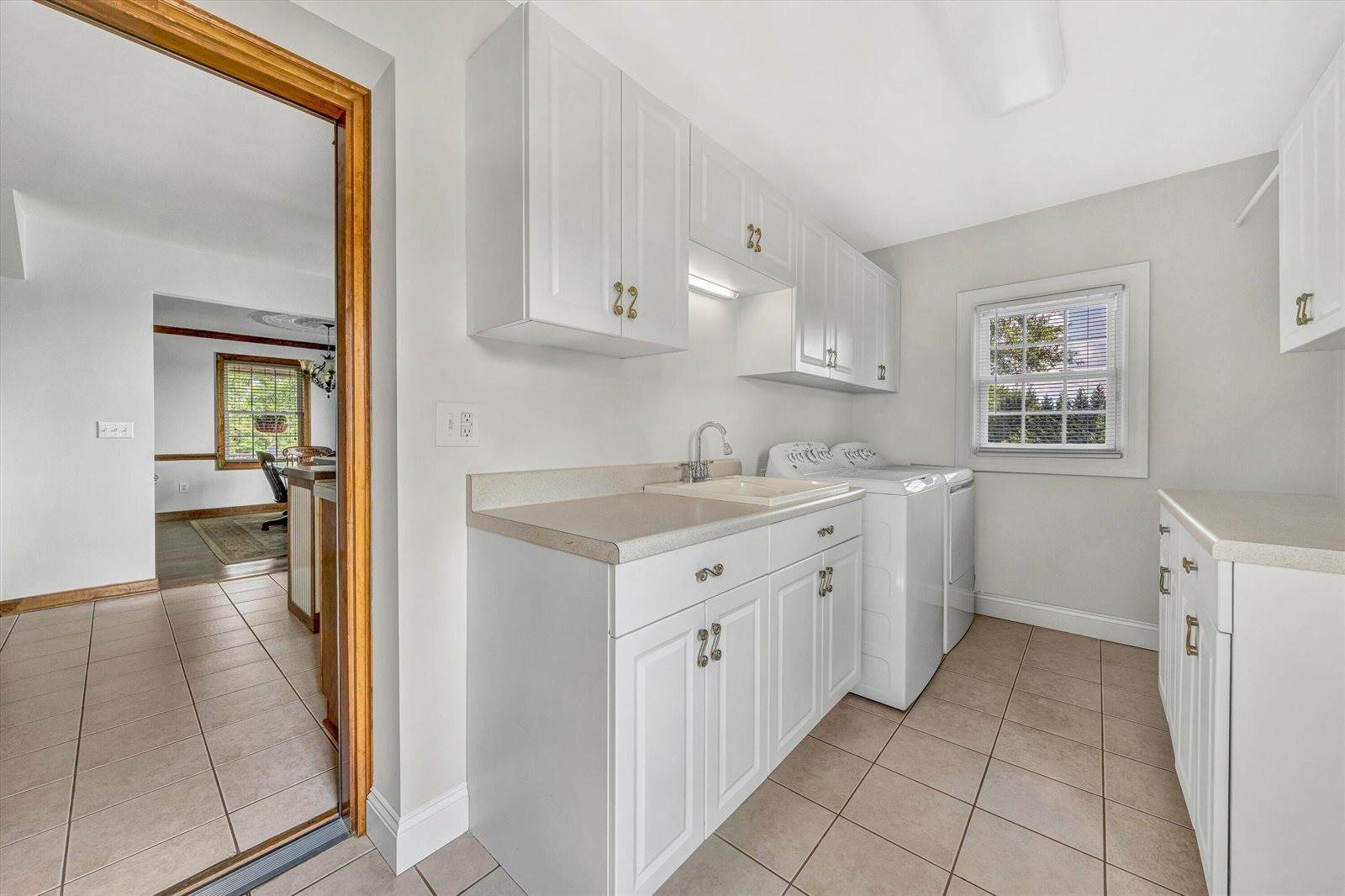 120 Nyle Ridge Rd, Wirtz, VA 24184