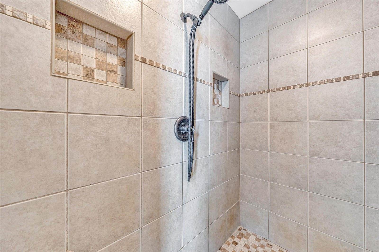 120 Nyle Ridge Rd, Wirtz, VA 24184