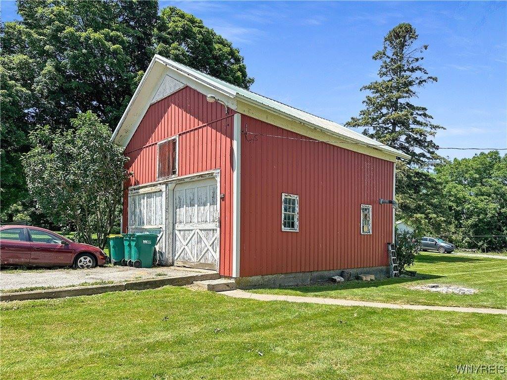 1598 Perry Road, Covington, NY 14525