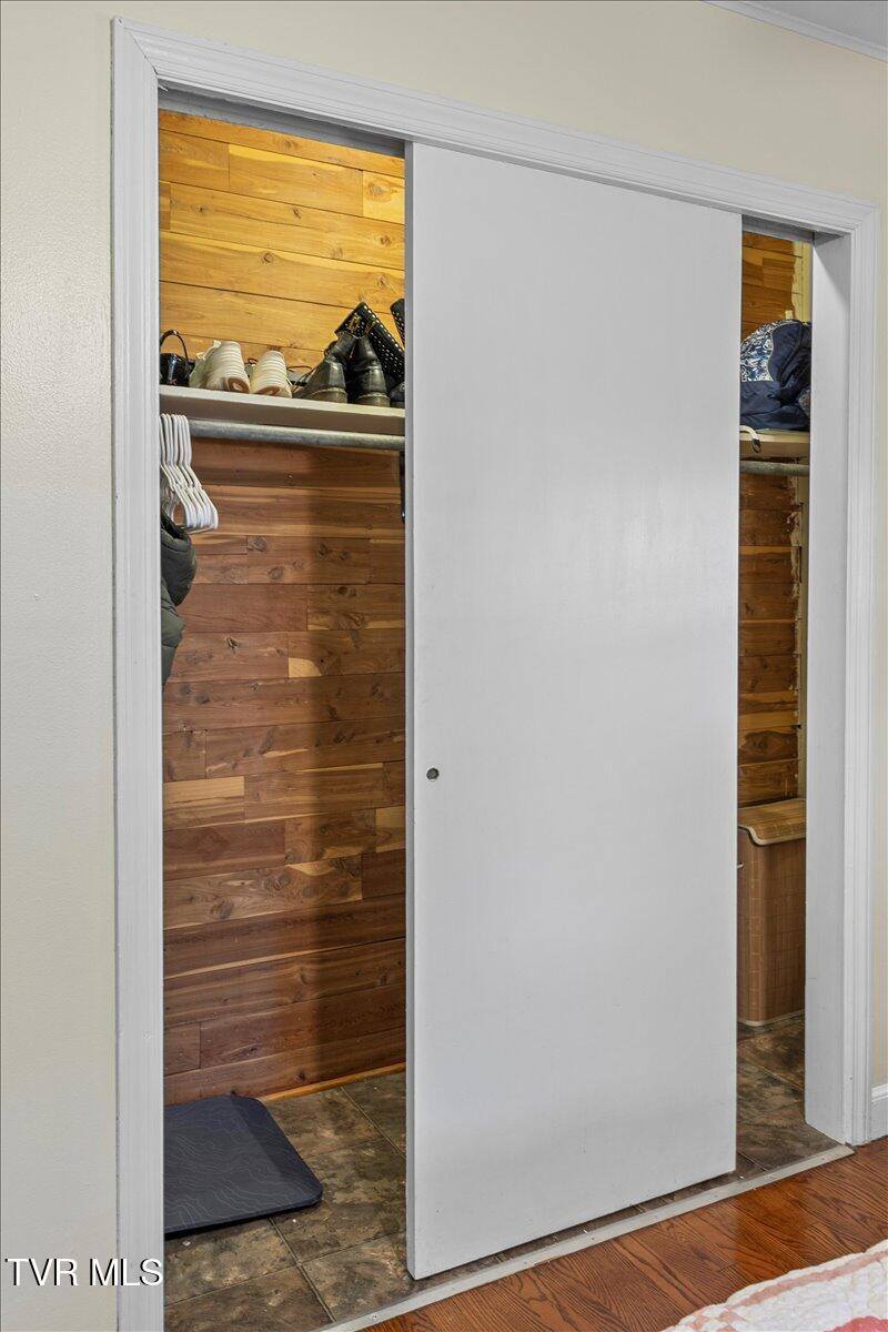 2295 Jones Bridge Road, Greeneville, TN 37743