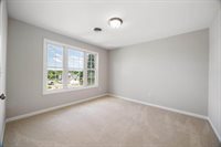 239 Windsor Dr, Fishersville, VA 22939