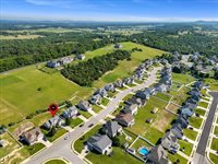 239 Windsor Dr, Fishersville, VA 22939