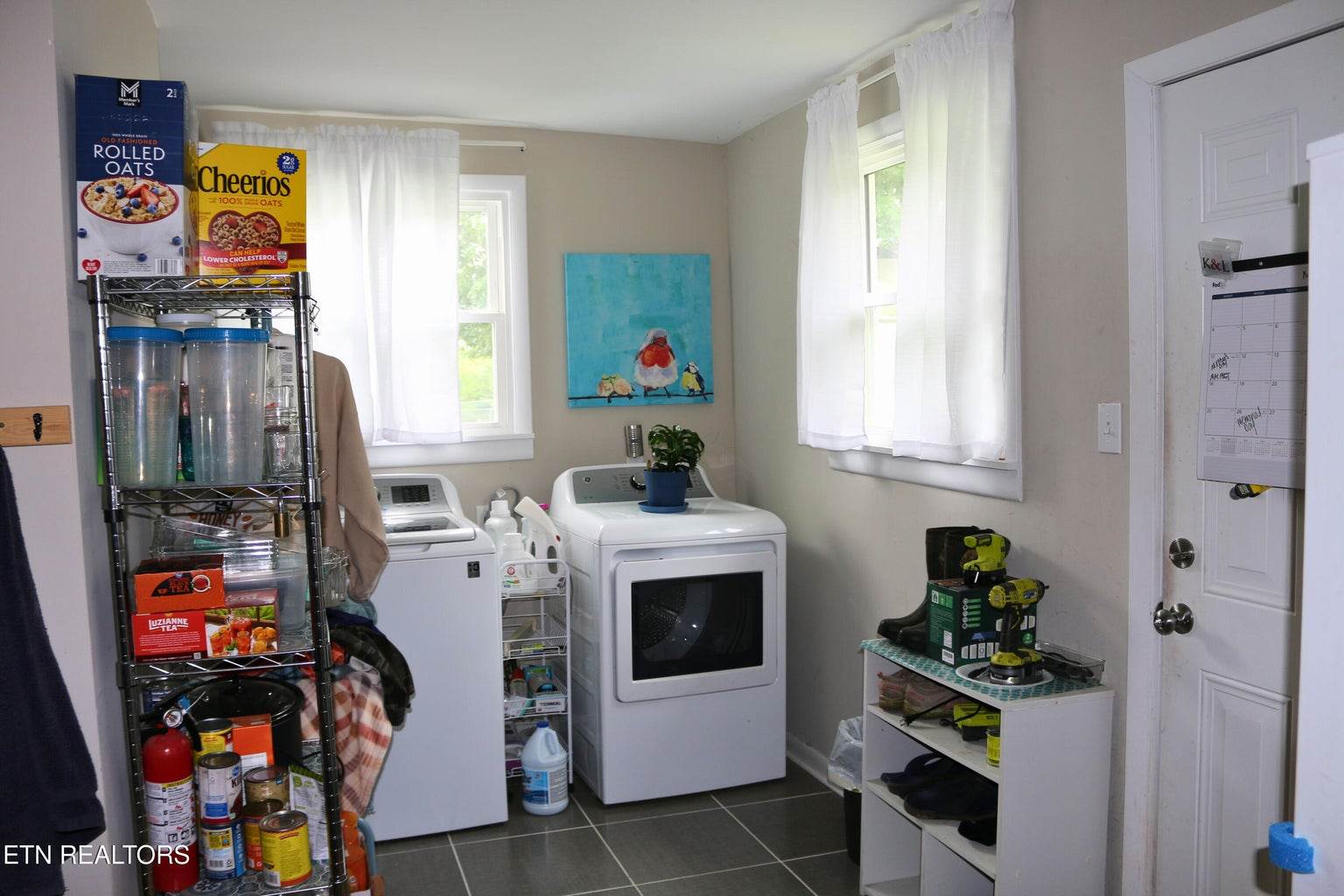 8025 Sharp Road, Powell, TN 37849