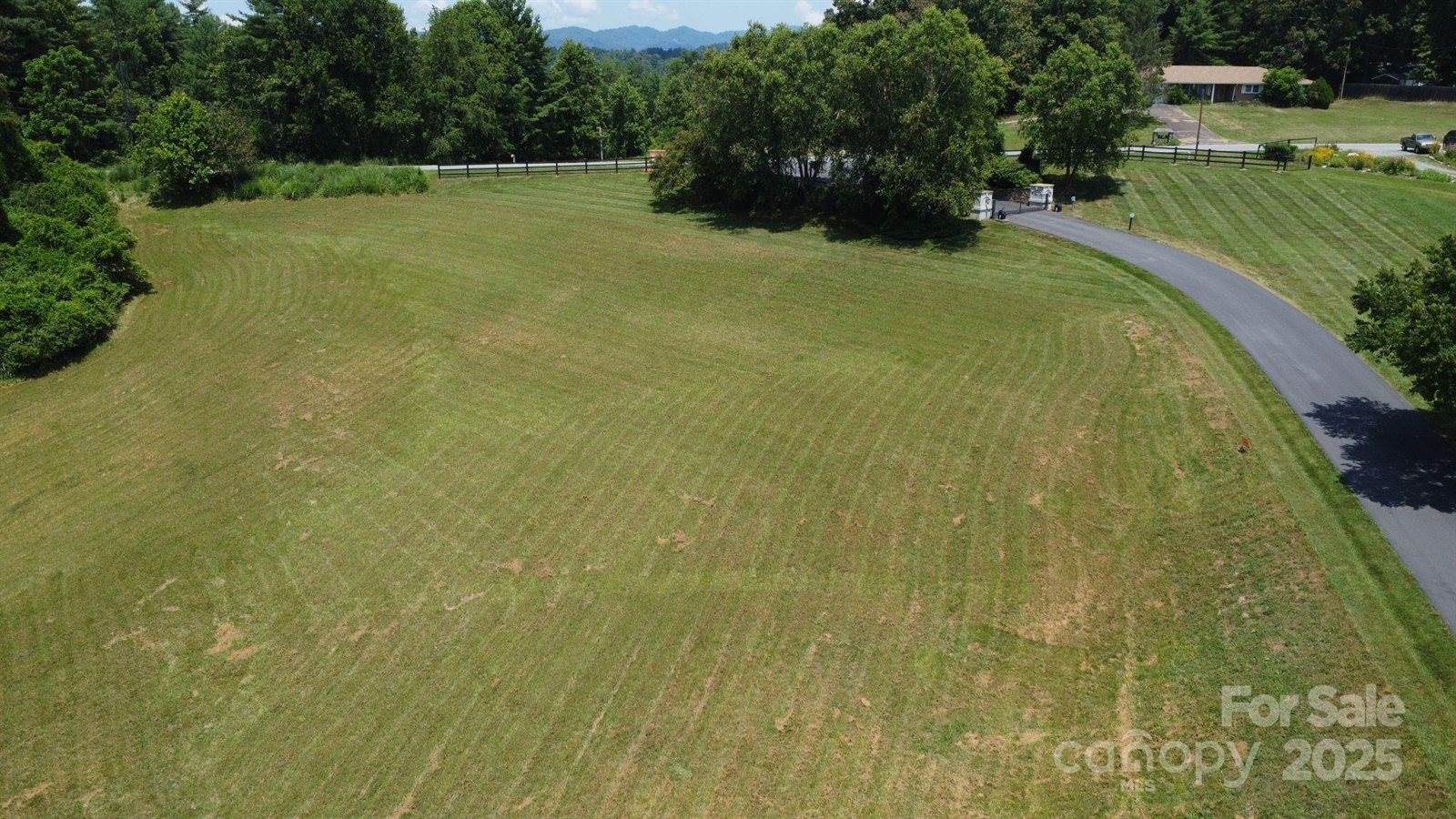 9999 Settlers Trail, #38, Mars Hill, NC 28754