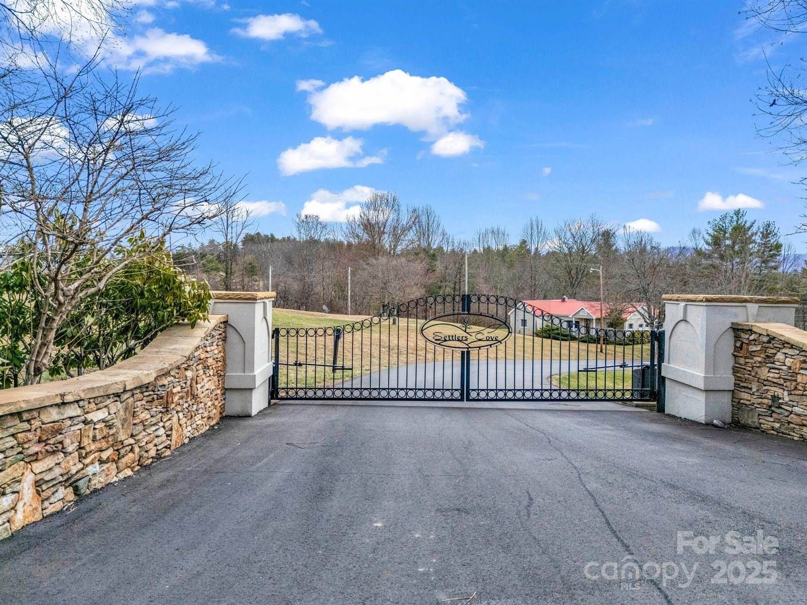 9999 Settlers Trail, #52, Mars Hill, NC 28754