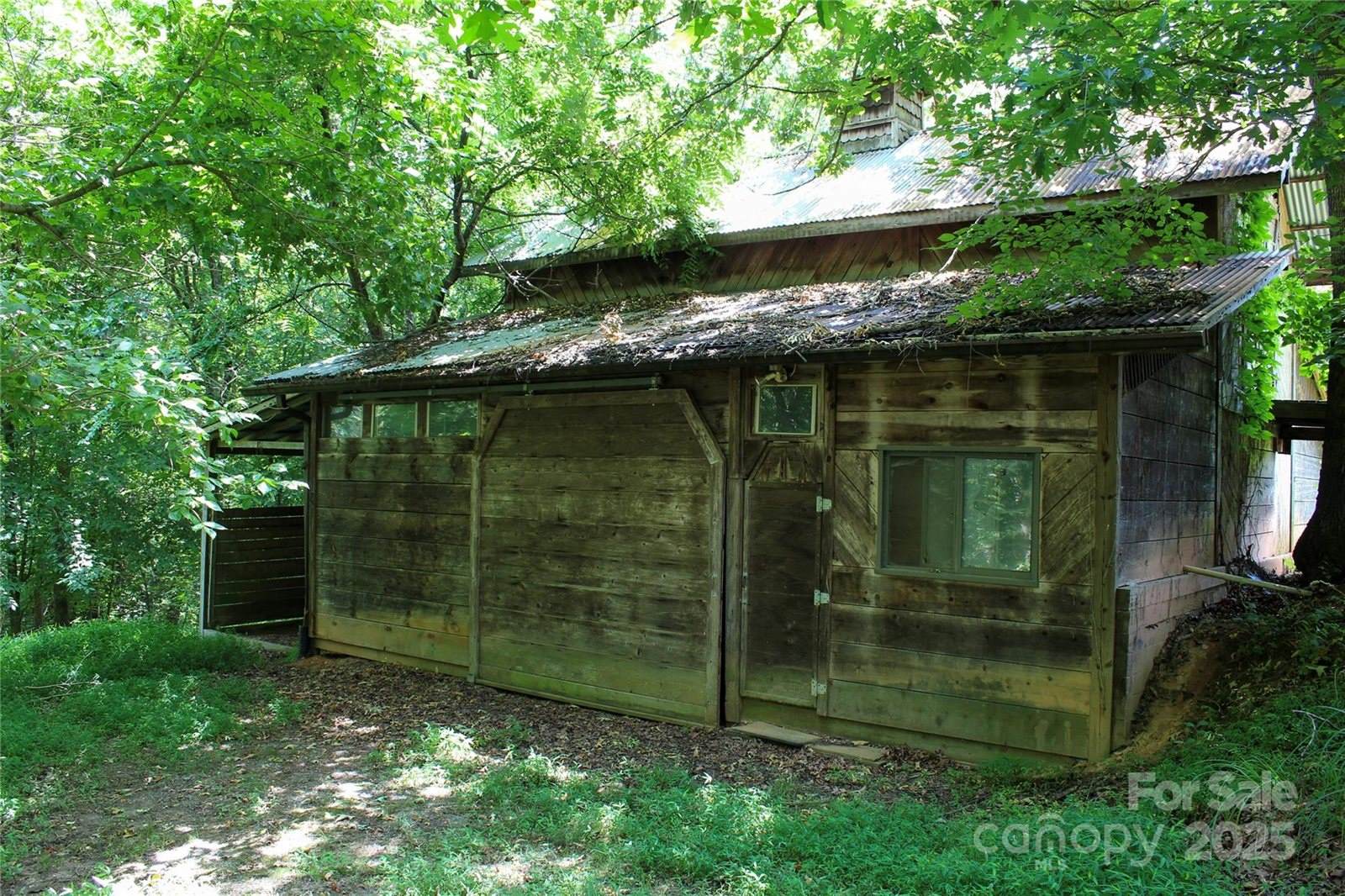 9999 Settlers Trail, Mars Hill, NC 28754
