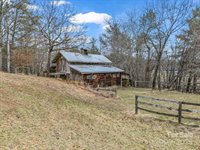 9999 Settlers Trail, Mars Hill, NC 28754