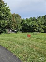 9999 Settlers Trail, Mars Hill, NC 28754