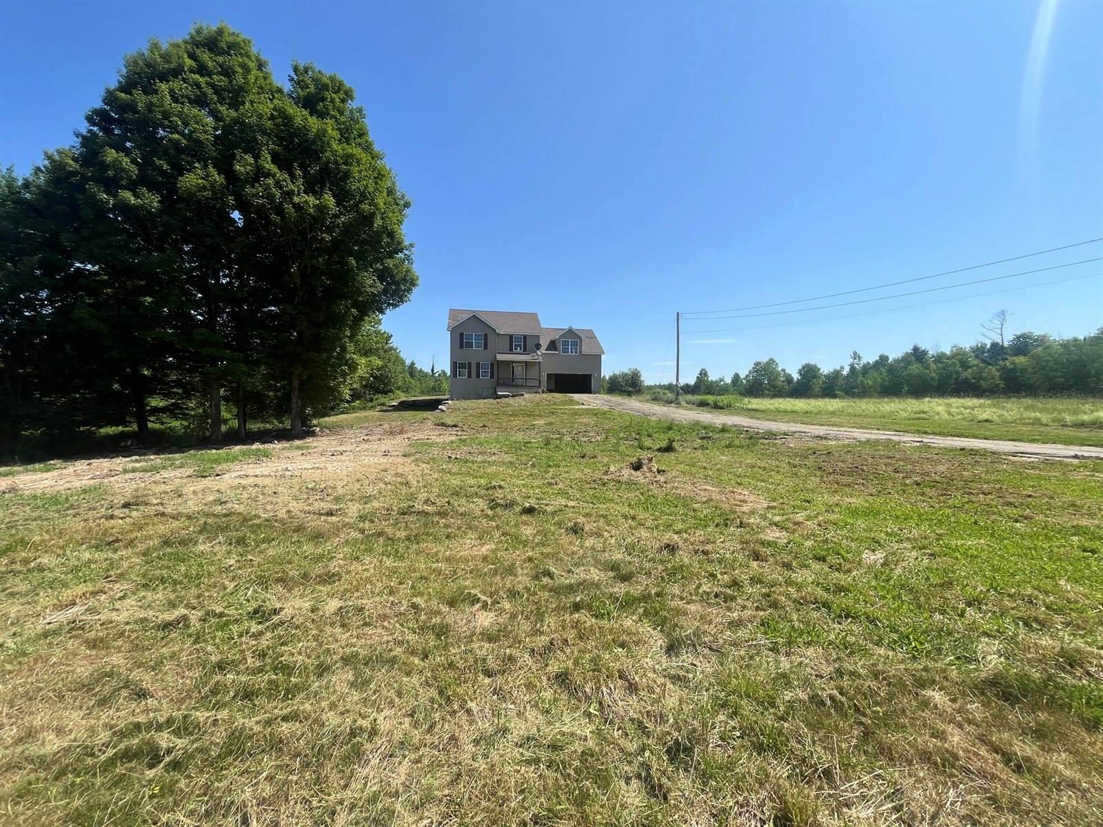 280 Grant Road, Corinth, ME 04427