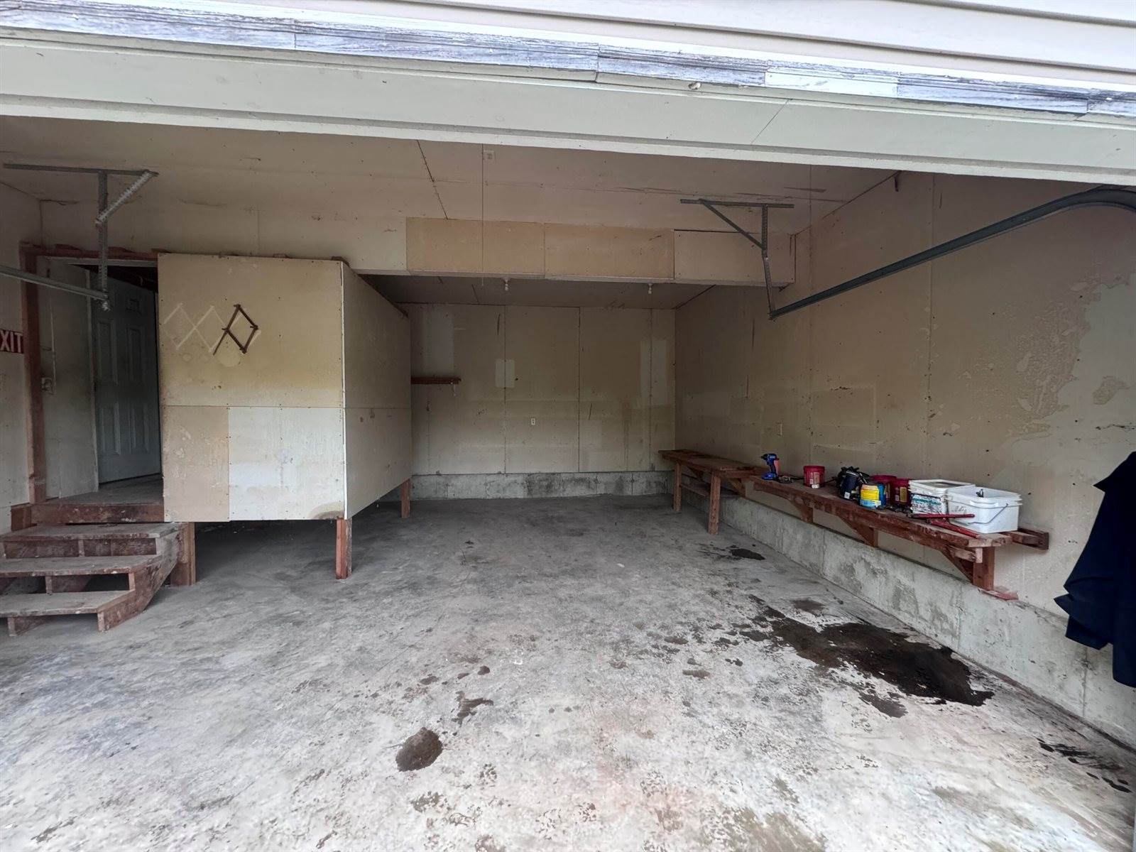 280 Grant Road, Corinth, ME 04427