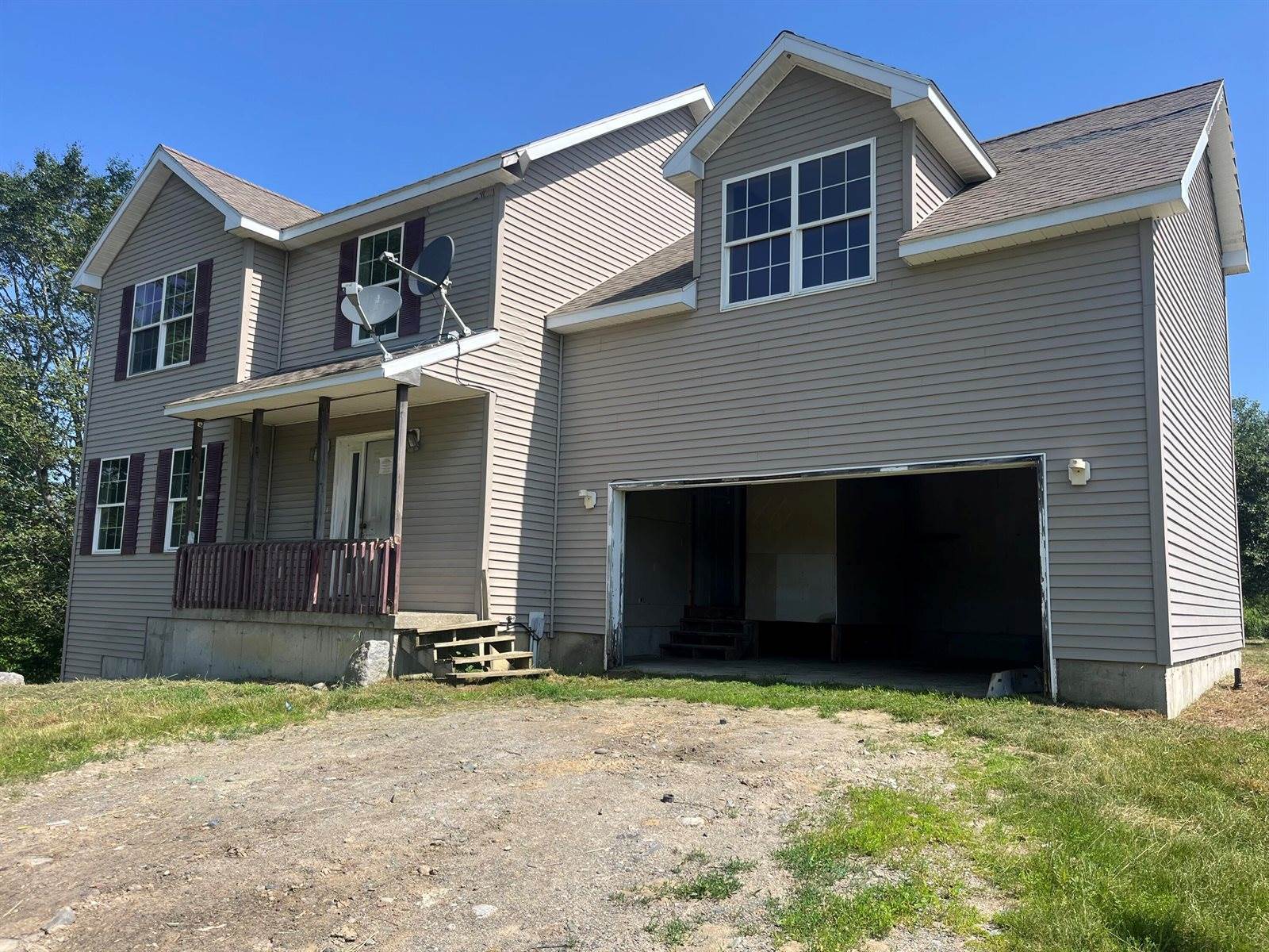 280 Grant Road, Corinth, ME 04427