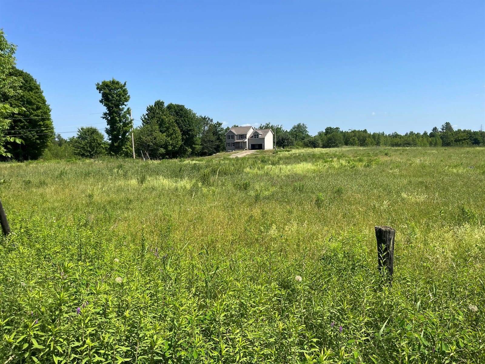 280 Grant Road, Corinth, ME 04427