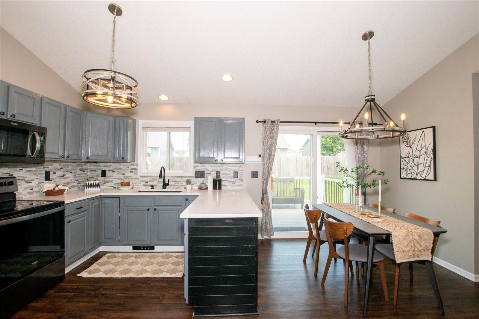 408 Tailfeather Court NW, Bondurant, IA 50035