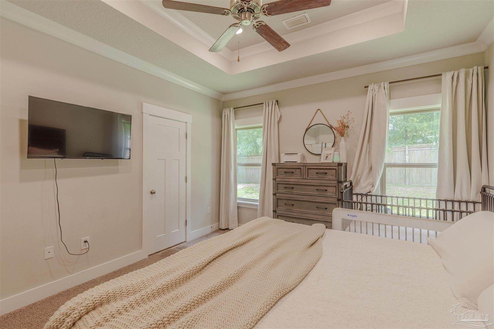 445 Pemberton Ln, Cantonment, FL 32533