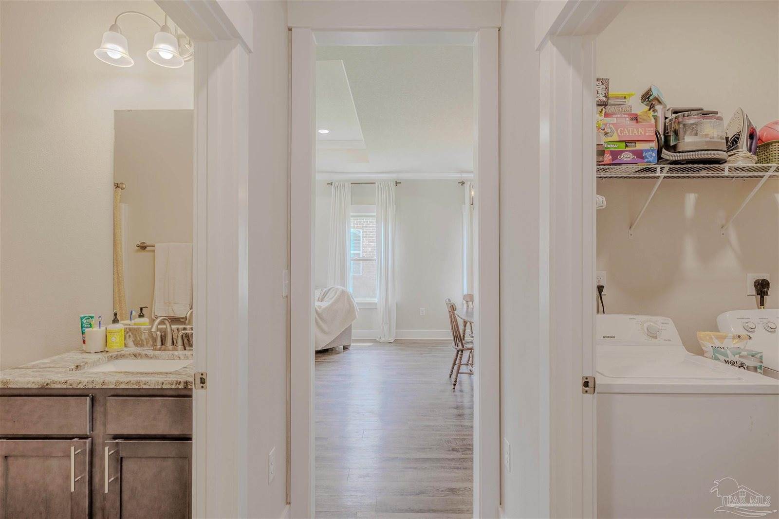 445 Pemberton Ln, Cantonment, FL 32533