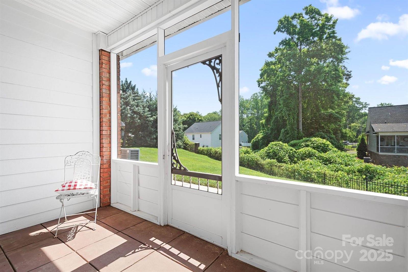 407 Knops Nob Road, Mooresville, NC 28115