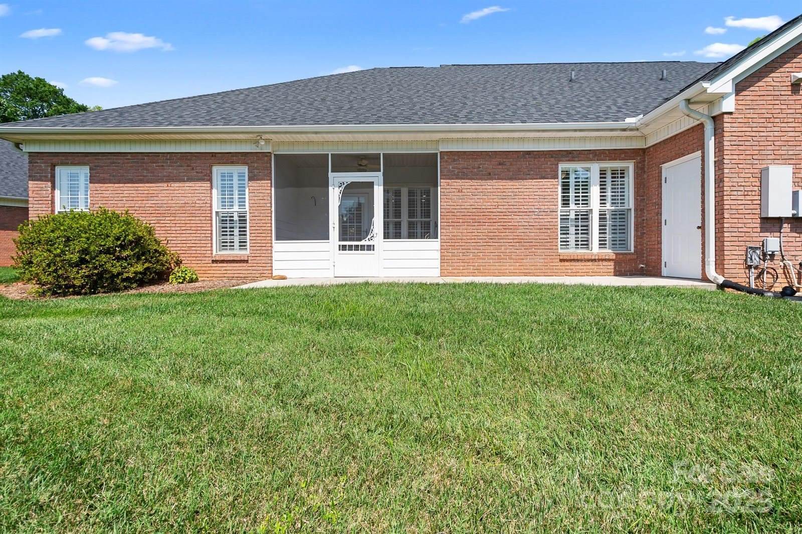 407 Knops Nob Road, Mooresville, NC 28115