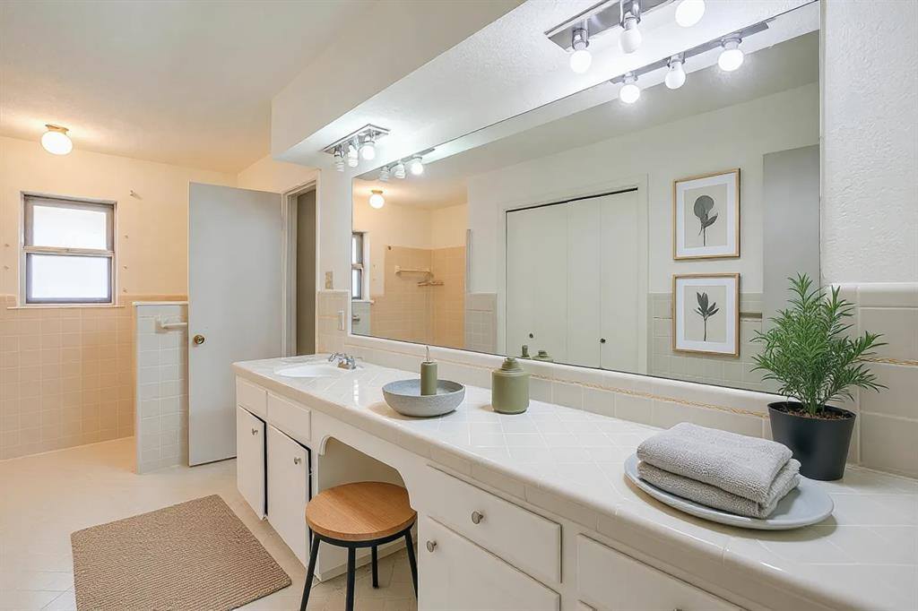 10608 Pack Saddle Trail, Fort Worth, TX 76108