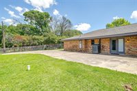 10608 Pack Saddle Trail, Fort Worth, TX 76108