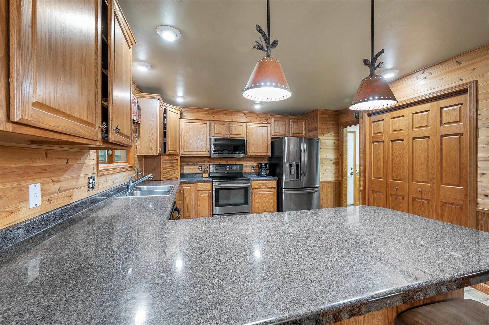 5958 Wood Brook Circle, Little Suamico, WI 54141