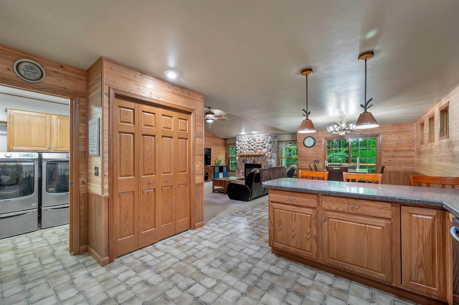 5958 Wood Brook Circle, Little Suamico, WI 54141