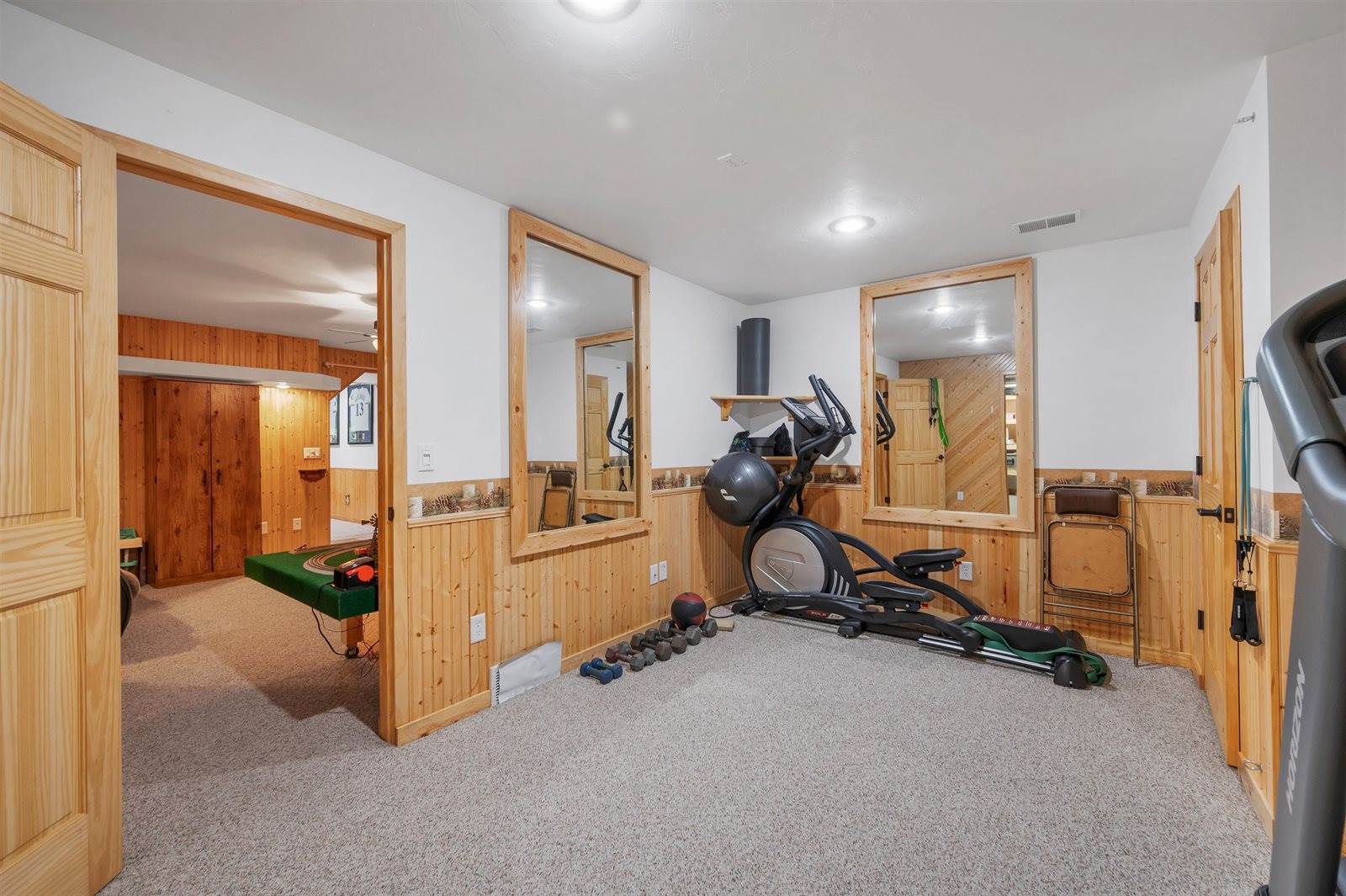 5958 Wood Brook Circle, Little Suamico, WI 54141