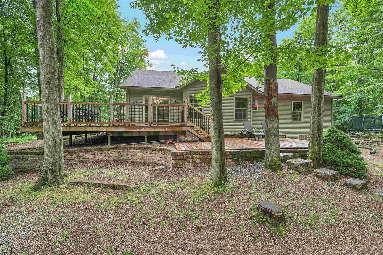 5958 Wood Brook Circle, Little Suamico, WI 54141