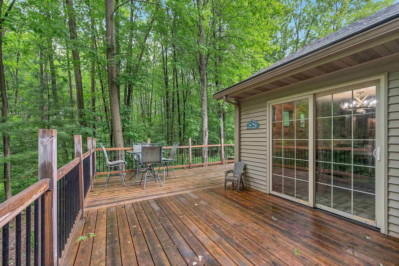 5958 Wood Brook Circle, Little Suamico, WI 54141