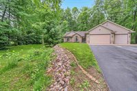 5958 Wood Brook Circle, Little Suamico, WI 54141