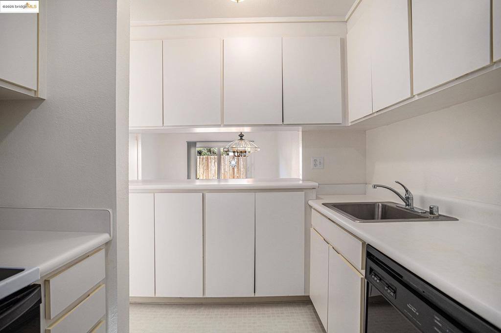 1563 Parkwood Pl, Concord, CA 94521