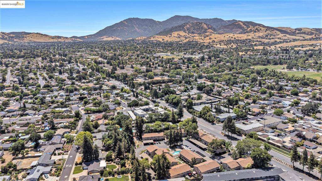 1563 Parkwood Pl, Concord, CA 94521