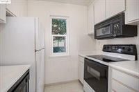 1563 Parkwood Pl, Concord, CA 94521