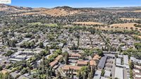1563 Parkwood Pl, Concord, CA 94521