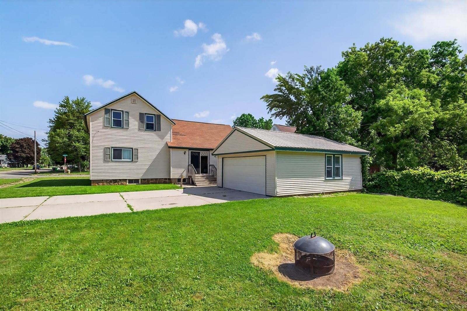 1161 Mckinley Street, Wisconsin Rapids, WI 54495