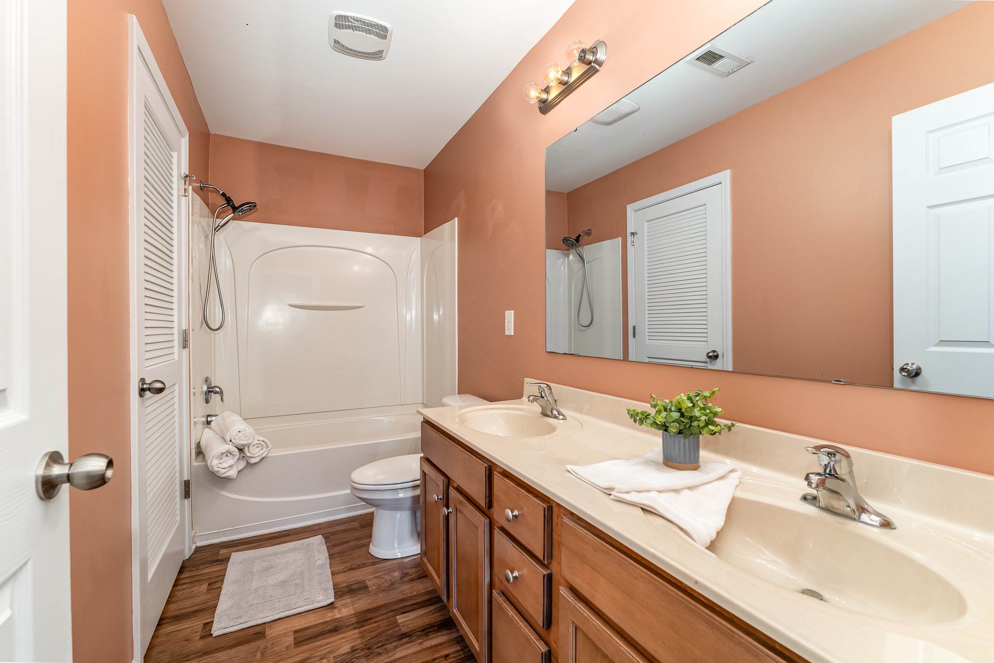 660 Grasswren Way, Greensboro, NC 27409