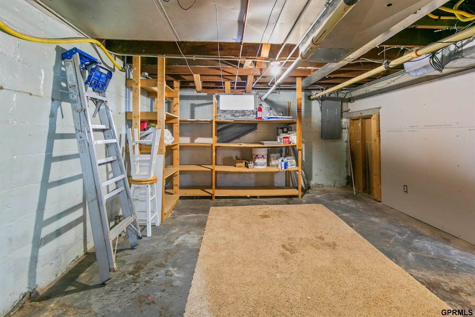 3307 Spring Street, Omaha, NE 68105