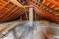 3307 Spring Street, Omaha, NE 68105