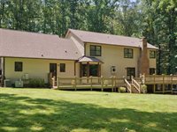 3701 Bounty Court, Matthews, NC 28104