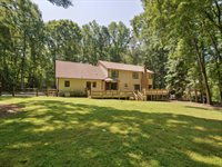 3701 Bounty Court, Matthews, NC 28104