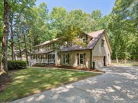 3701 Bounty Court, Matthews, NC 28104