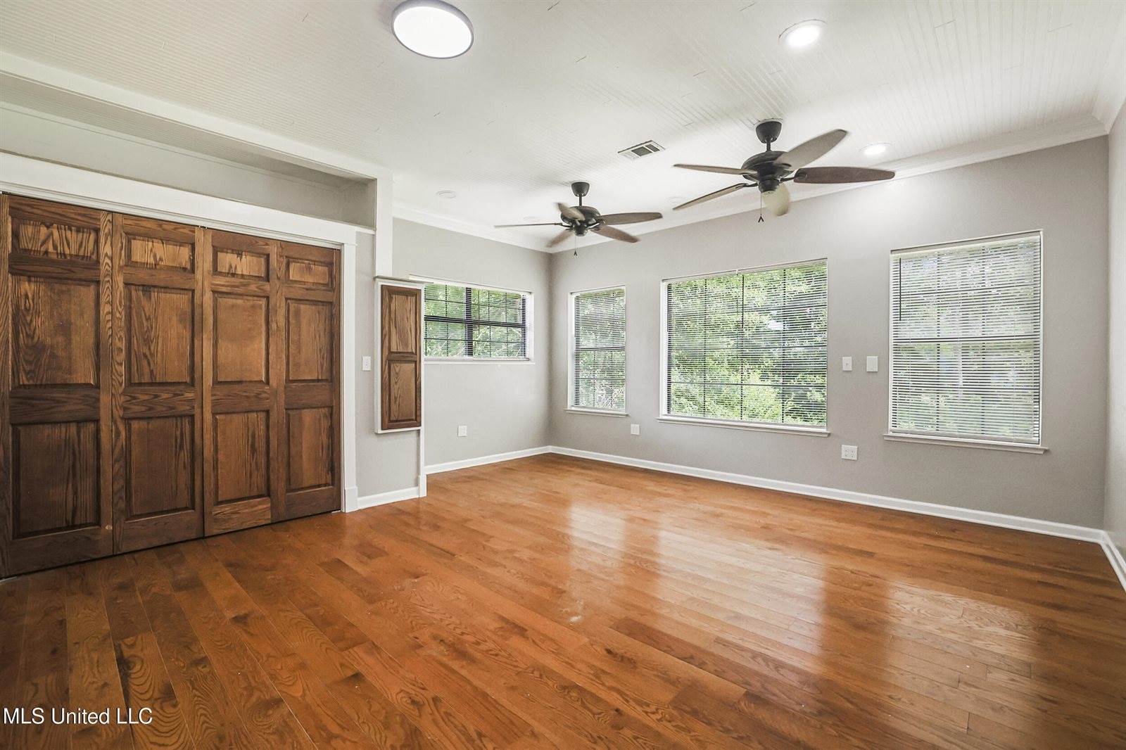 1400 Cotita Drive, Gautier, MS 39553