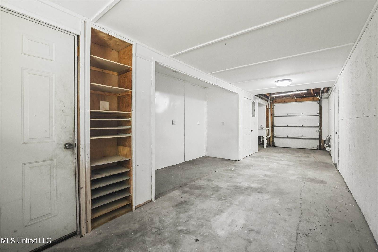 1400 Cotita Drive, Gautier, MS 39553