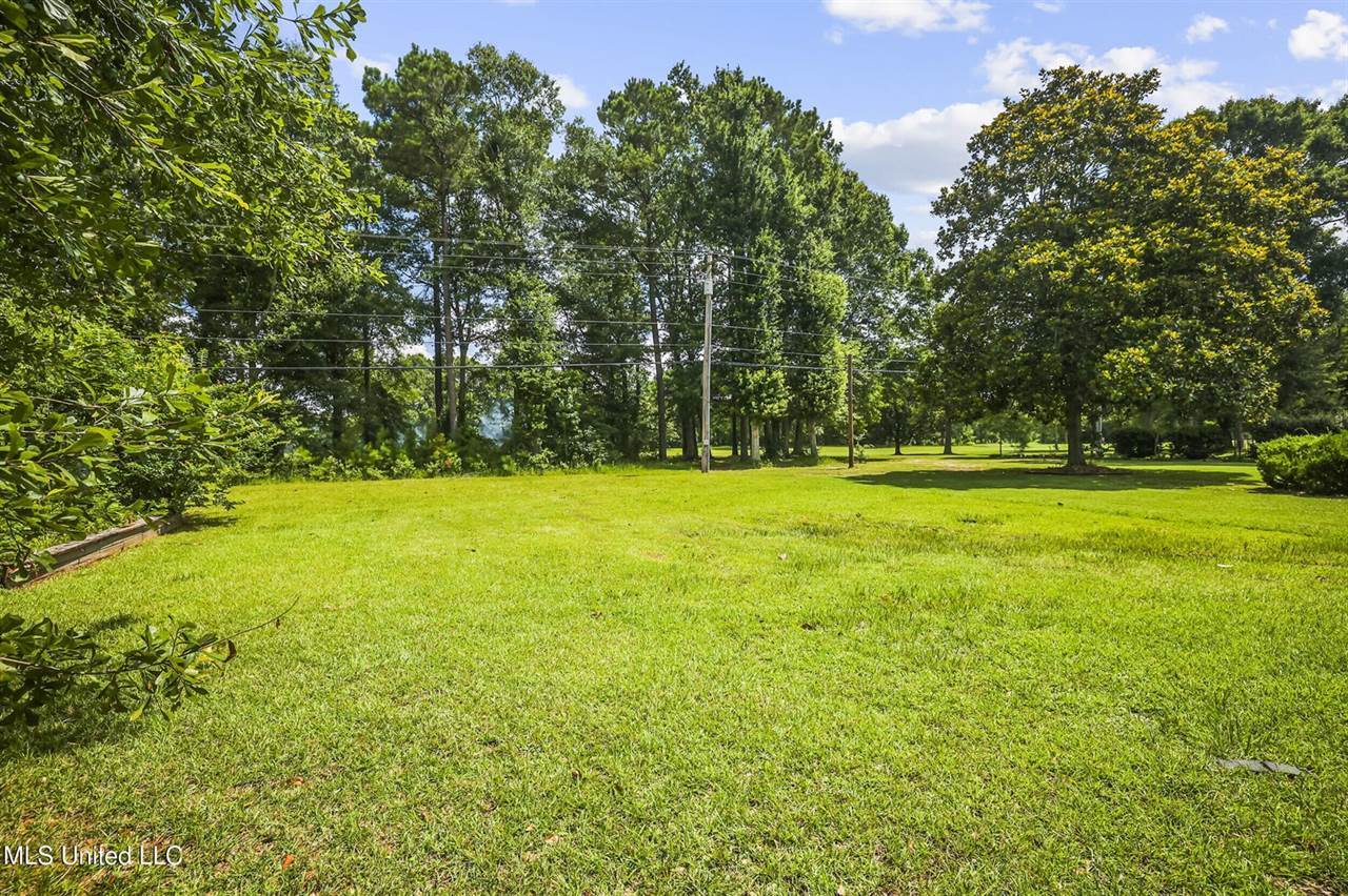 1400 Cotita Drive, Gautier, MS 39553