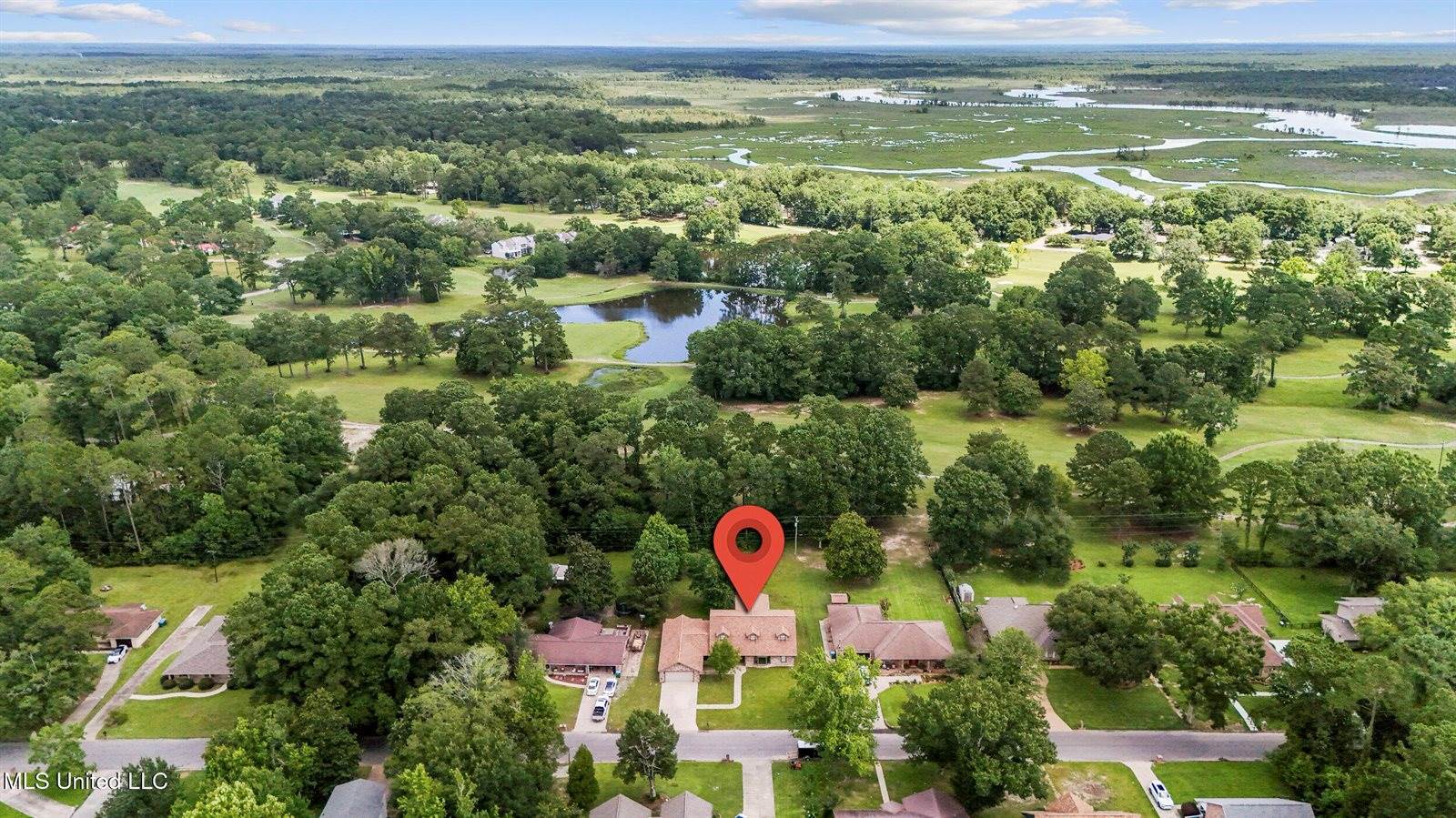 1400 Cotita Drive, Gautier, MS 39553