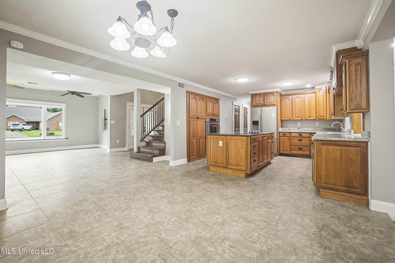 1400 Cotita Drive, Gautier, MS 39553