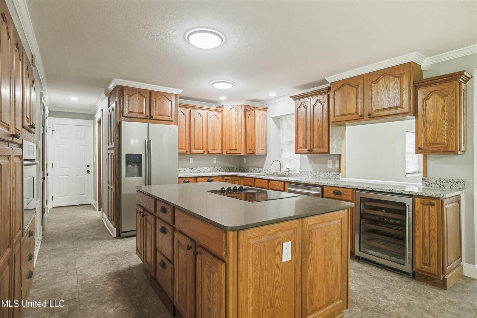 1400 Cotita Drive, Gautier, MS 39553