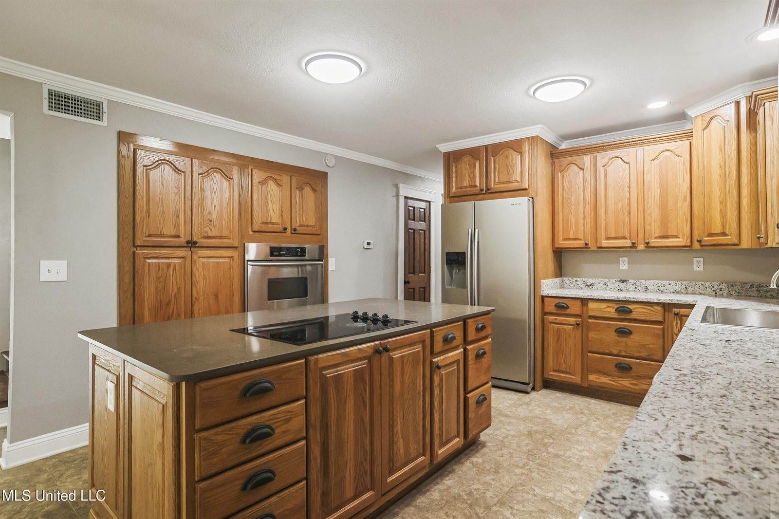 1400 Cotita Drive, Gautier, MS 39553