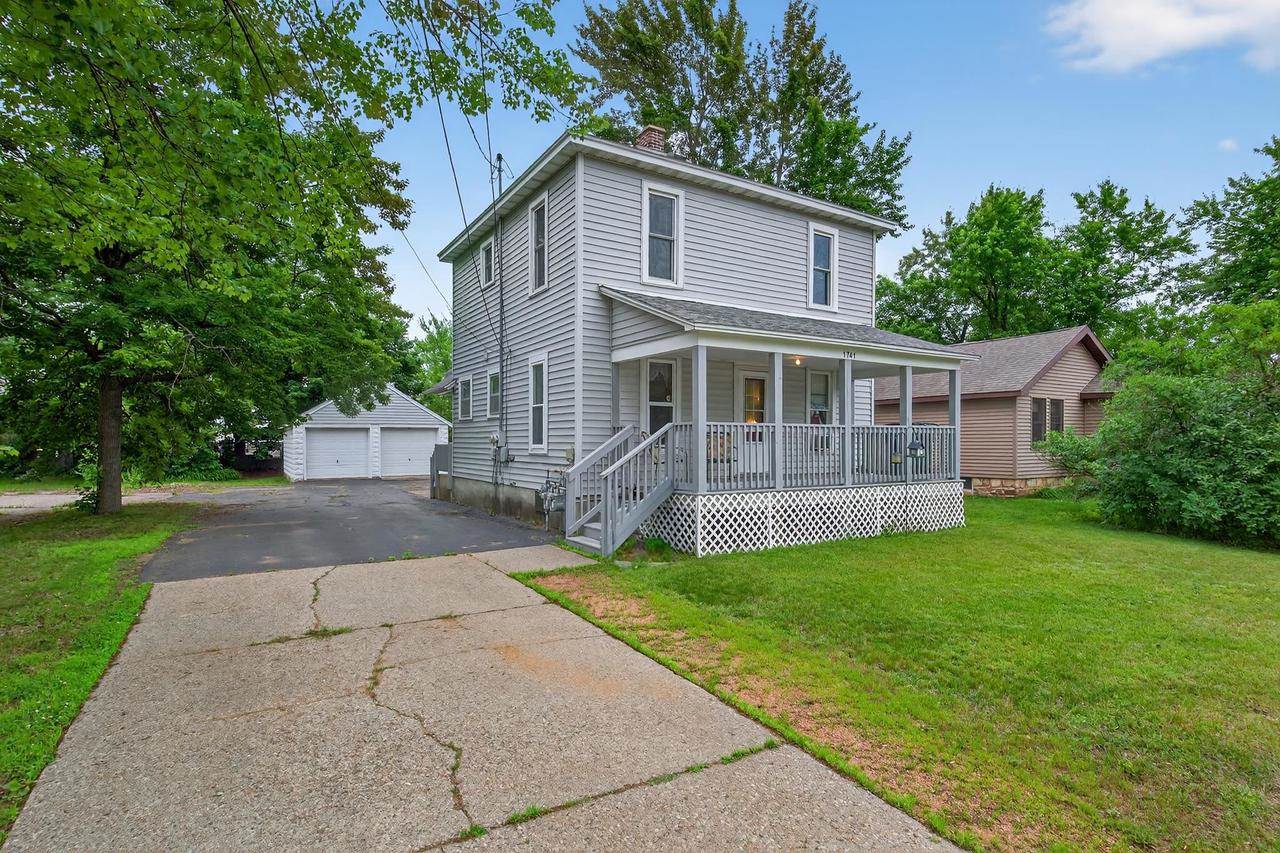 1741 6th Street South, Wisconsin Rapids, WI 54494